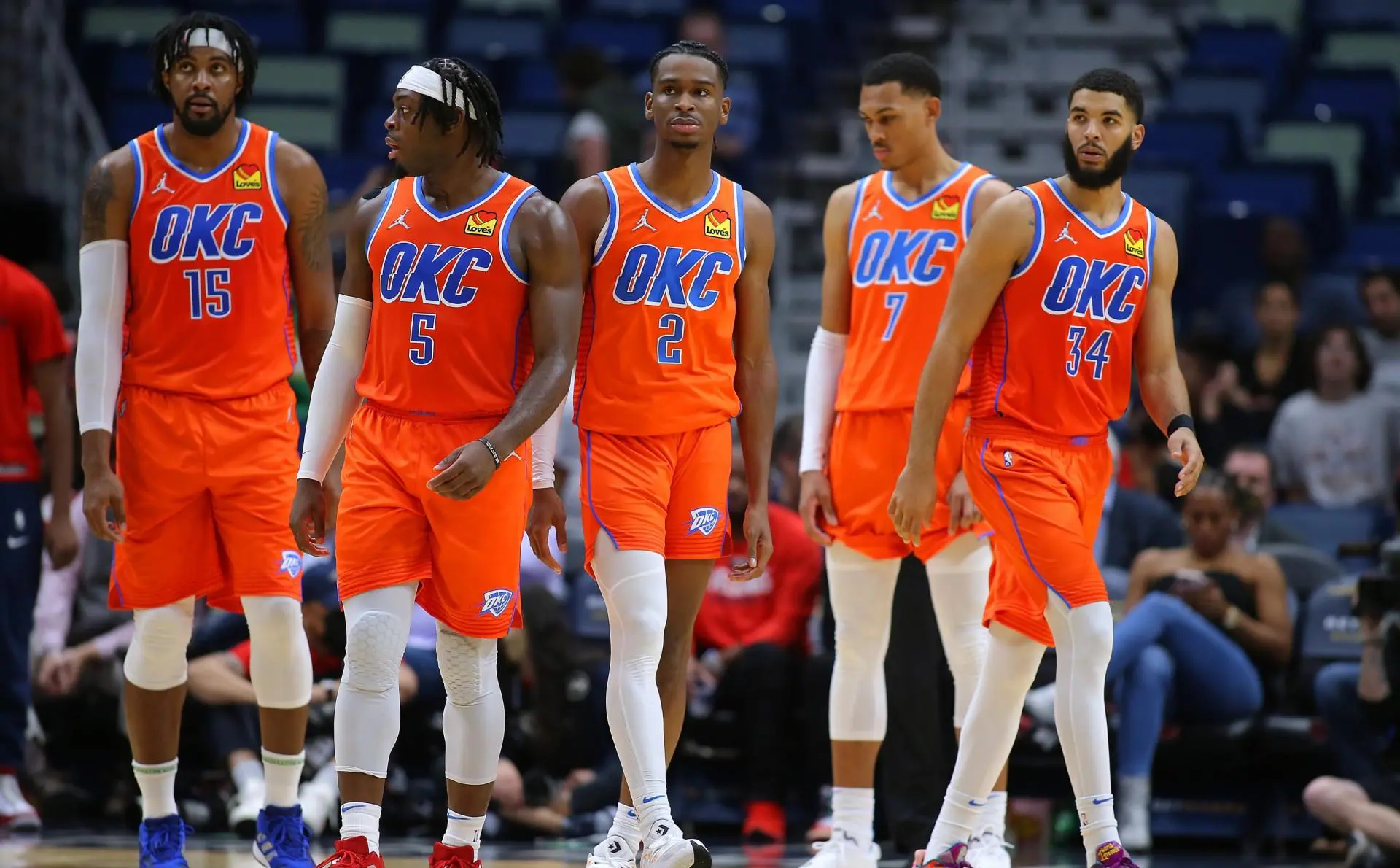 AA, CCTV, 分别由 AA, CCTV, 分别由