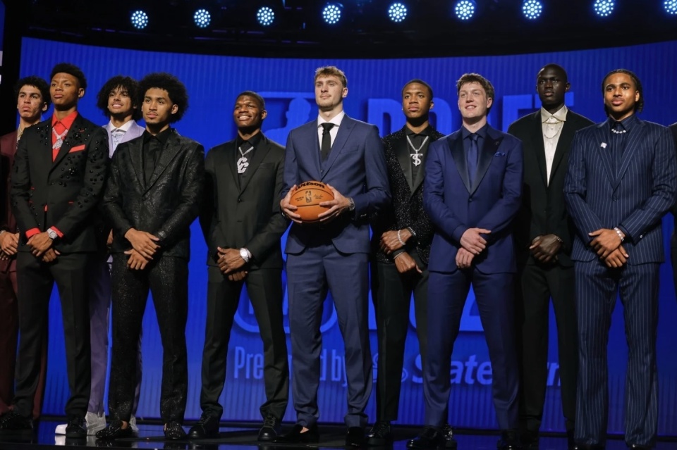 bt, 在本届新秀 bt, 在本届新秀